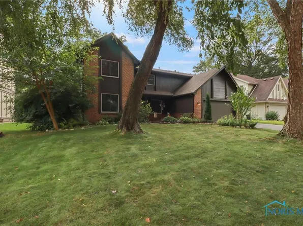 2450 Willesden Green Rd, Toledo, OH 43617