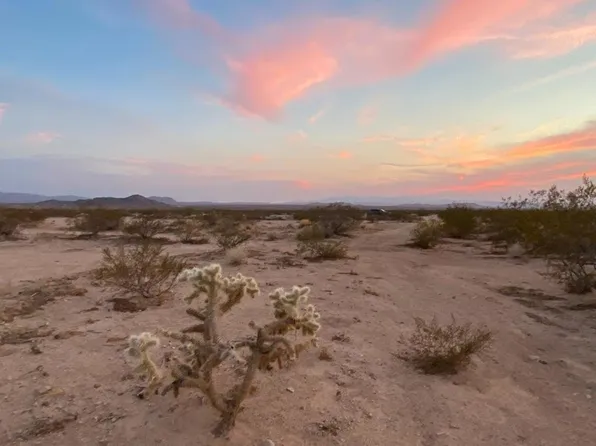 64455 Mars Dr, Joshua Tree, CA 92252