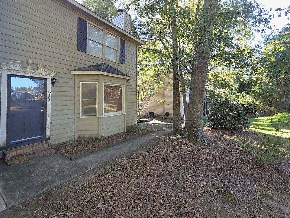 5192 Forsyth Rd