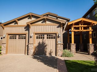 945 SW Vantage Point Way, Bend, OR 97702