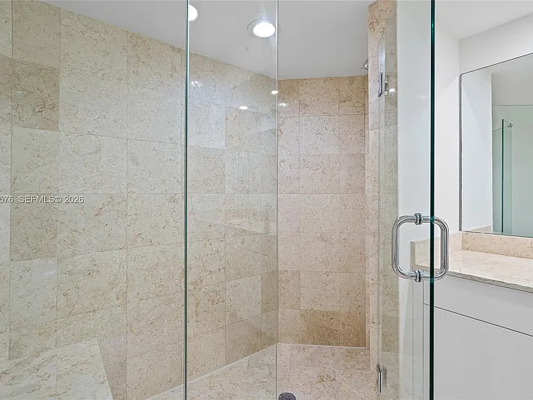 21055 Yacht Club Dr #1903 — Photo 9