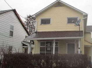 22 W Ridge St, Nanticoke, PA 18634