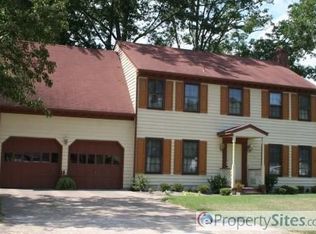 508 Mayfair Ct, Virginia Beach, VA 23452