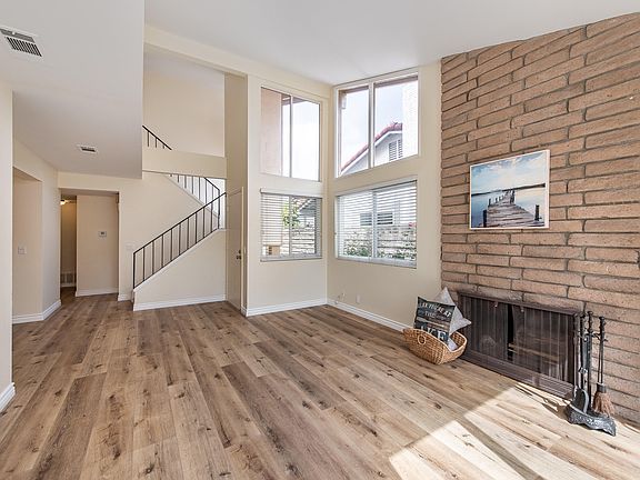 5th image of 1628 Pierside Ln