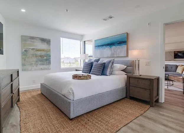 5726 La Jolla Blvd #201 — Photo 23