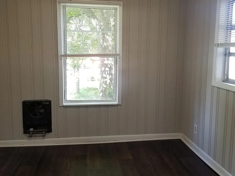 268 Simonton Rd — Photo 7