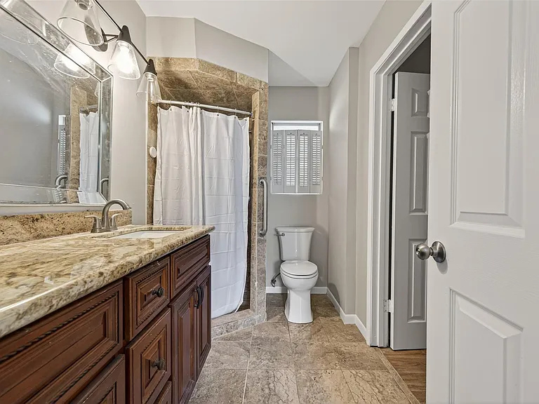 9310 Cliffwood Dr — Photo 36