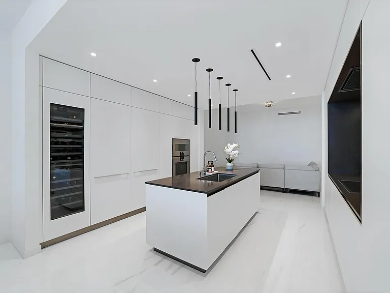 300 Biscayne Boulevard Way #1804 — Photo 14