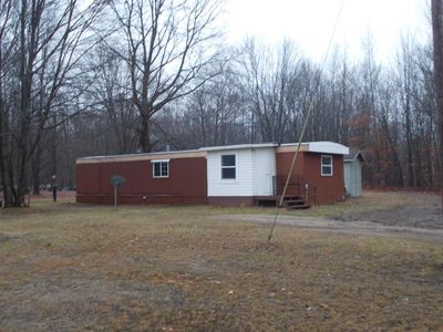 5685 W Short Rd, Shepherd, MI, 48883