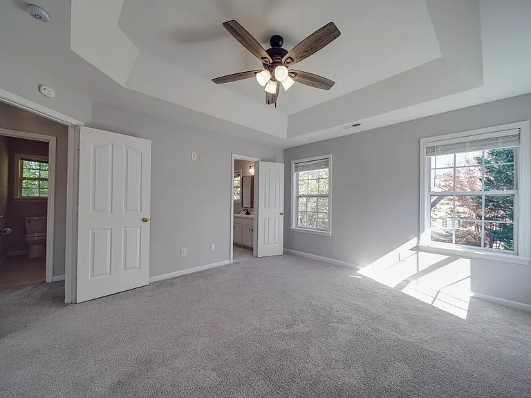 15005 Rothesay Dr — Photo 16