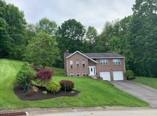 132 Barrington Rdg, Delmont, PA 15626