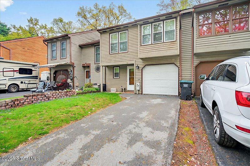 2nd image of 36 Brenden Court