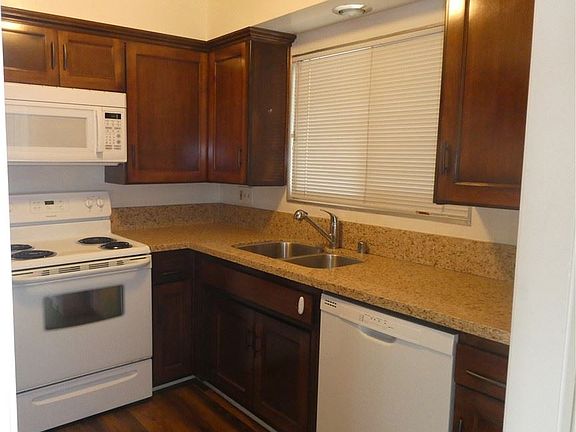5th image of 22950 Nadine Cir Unit B