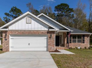 4924 E Spencer Field Rd, Pace, FL 32571