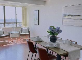 55 Bamburgh Cir #1909, Toronto, ON M1W 3V4