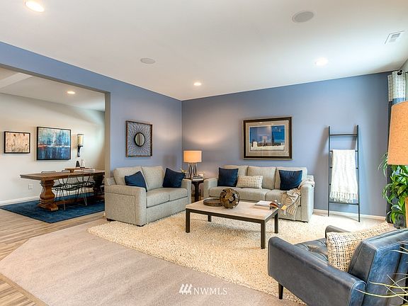 4th image of 2725 Kacie Court NE #134