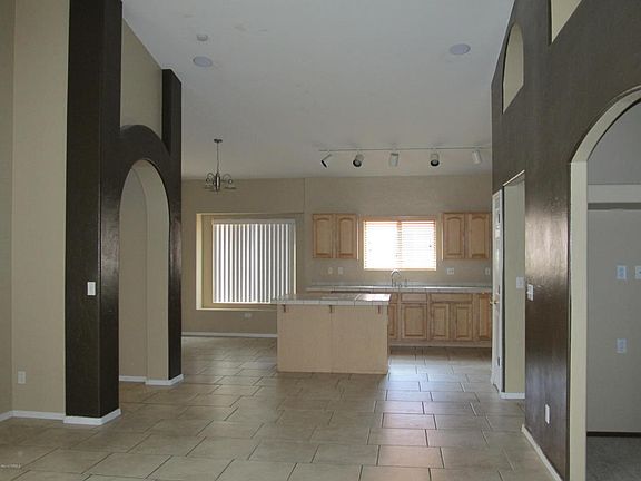 4th image of 8950 E Laurie Ann Dr