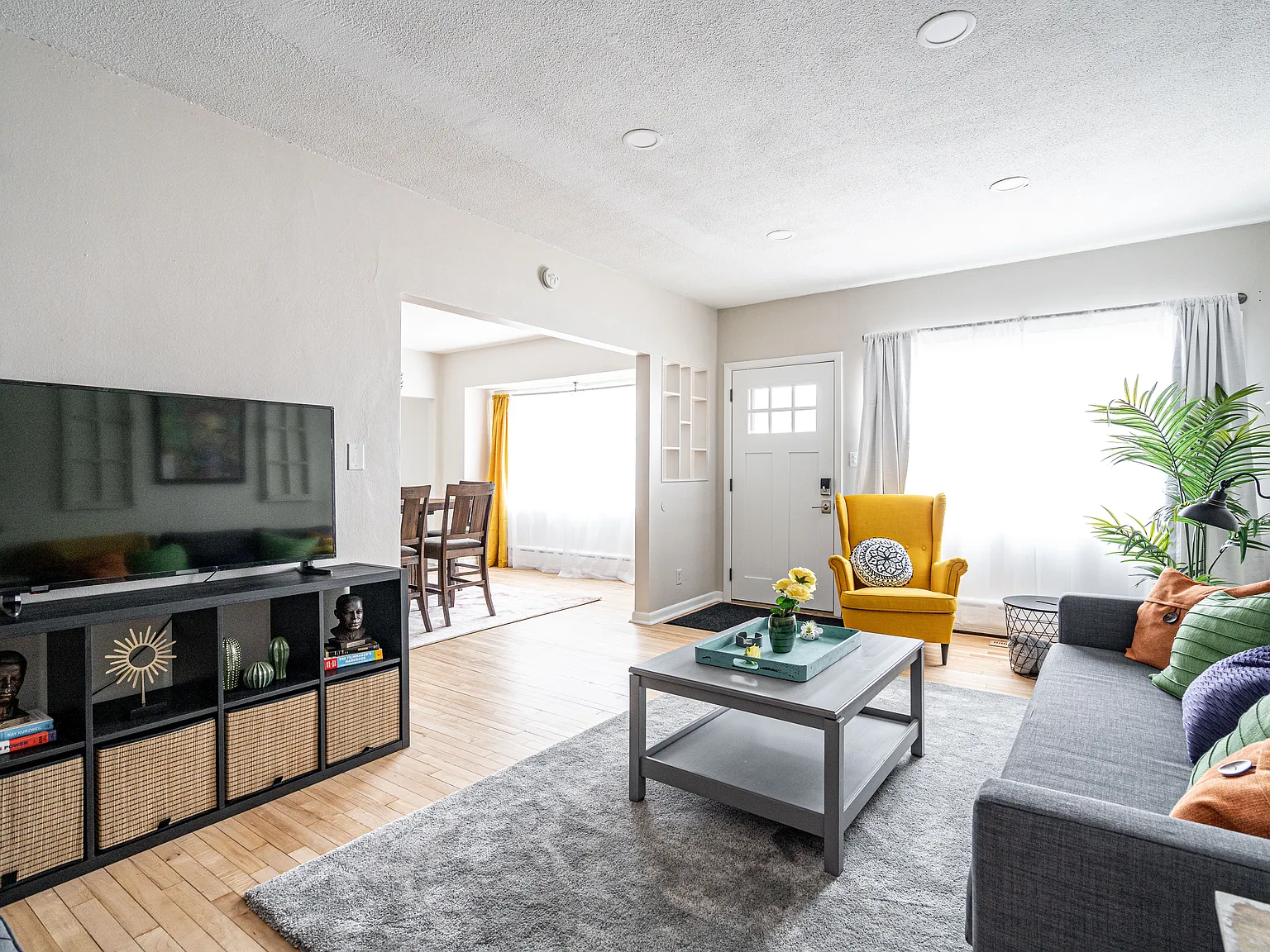 2 bed, 1200 sqft, $1,500 — Photo 4