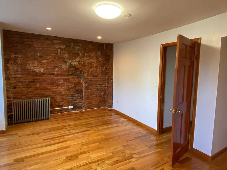 62 Bainbridge St #3F — Photo 8