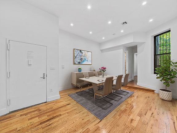 5th image of 594 Rogers Ave APT 1R