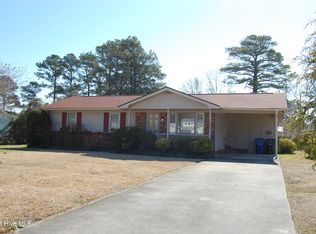 2528 E Forest Dr, Newport, NC 28570