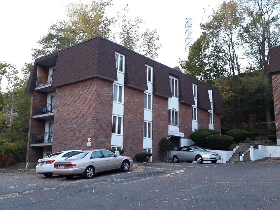 1st image of 274 Paul Manafort Dr
