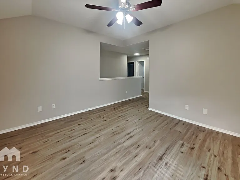 33119 Cottonwood Bnd — Photo 7