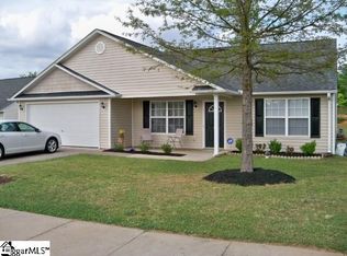 16 Brisbane Dr, Fountain Inn, SC 29644