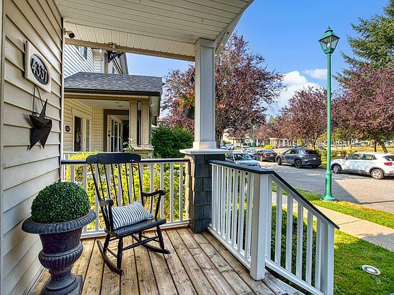4th image of 4337 Callaghan Cres