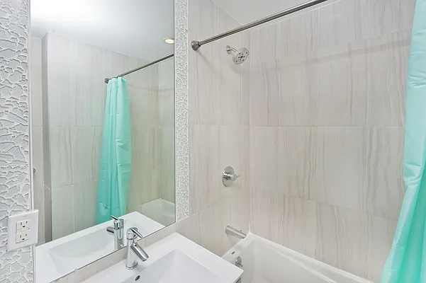Rented by NOVO | media 13