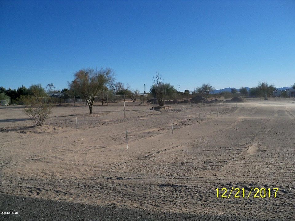 2nd image of 42888 Umatilla Dr Lot 30