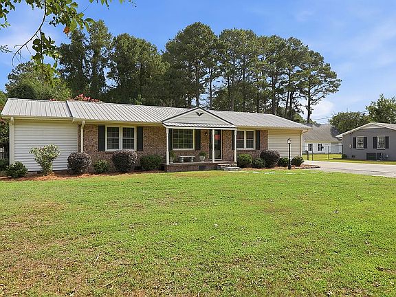 2nd image of 2032 Greene Haynes Rd