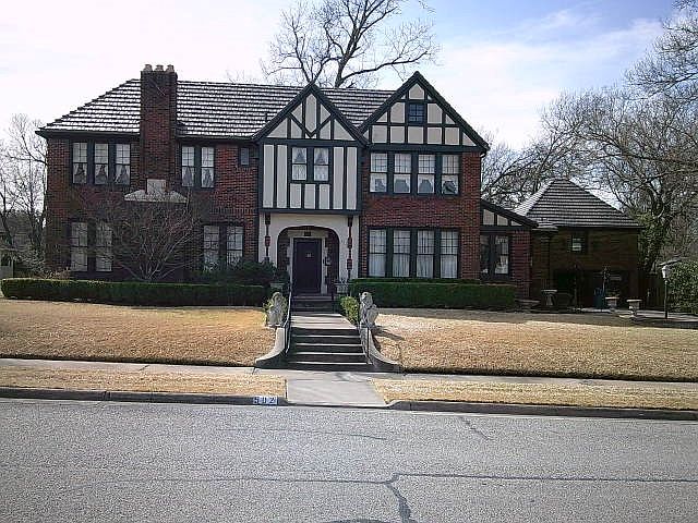 1st image of 502 Mills Pl