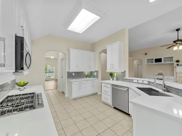 7200 Royal Glen Trl, McKinney, TX 75072