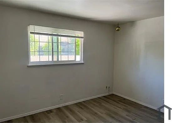 1332 Lick Ave #4 — Photo 1