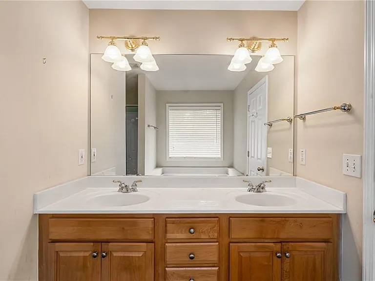6920 Autumn Hills Dr — Photo 10