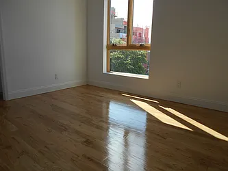 Rented by NY Space Finders Inc.