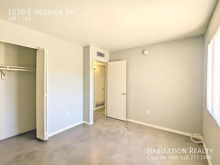 1020 E Hedrick Dr — Photo 5