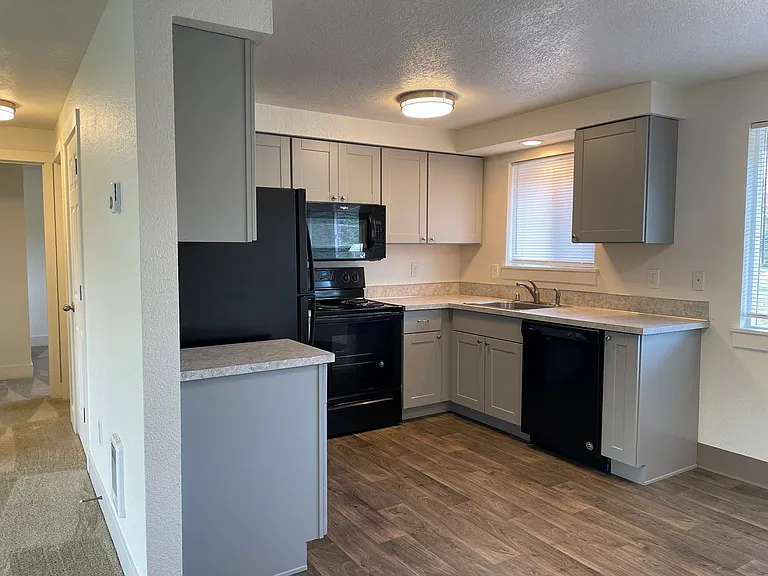 DW1712 - Woodland Heights — Photo 12