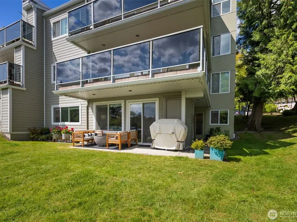 7008 155th Place NE, Redmond, WA 98052
