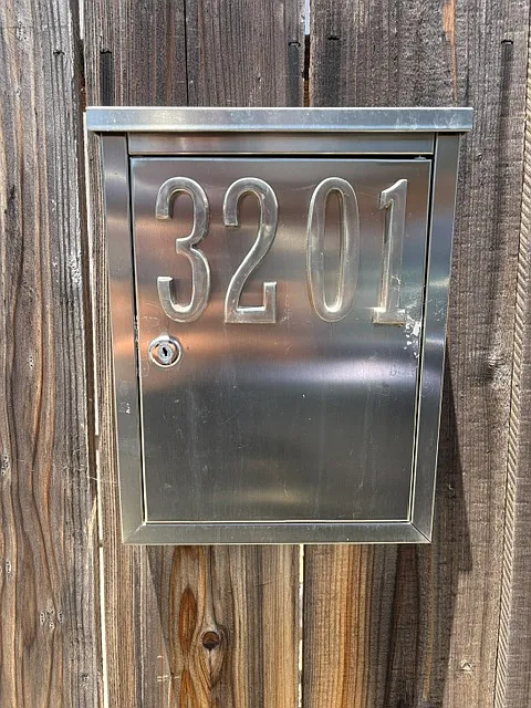 1 bed, 646 sqft, $1,995 — Photo 2