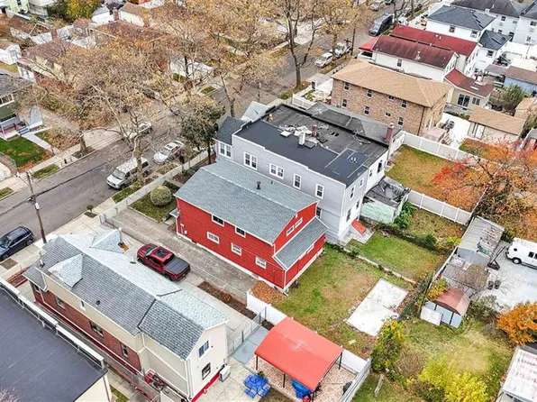 115-30 Inwood Street image 22 of 24