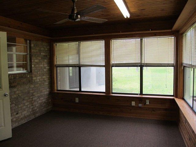 2nd image of 6837 Fm 2494