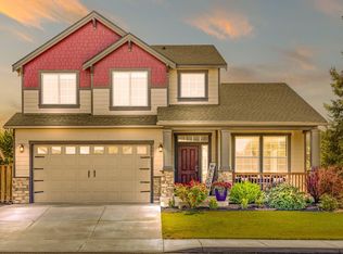 2900 SW 49th St, Redmond, OR 97756