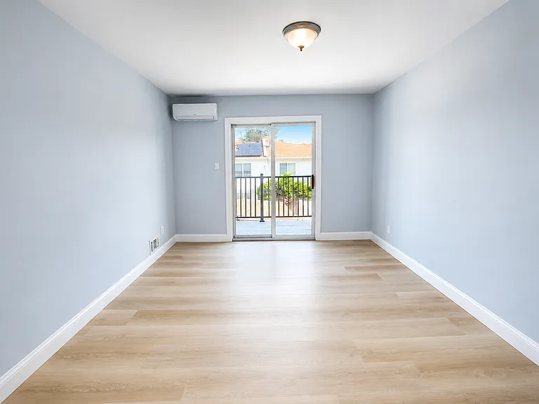 780 Stafford Ave #2 — Photo 6