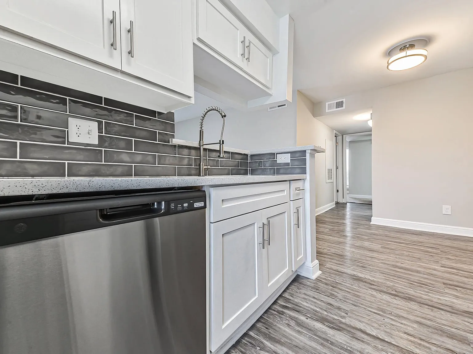 Calder Square Apartments — Photo 4