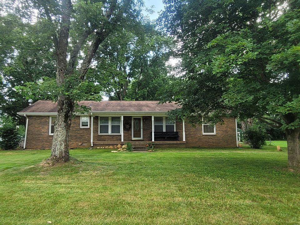 1st image of 1000 Gayle Ln