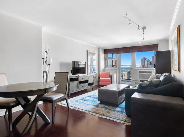 75 Henry St APT 12L, Brooklyn, NY 11201