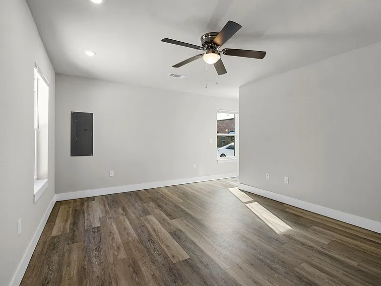 1370 N Porter Rd — Photo 7