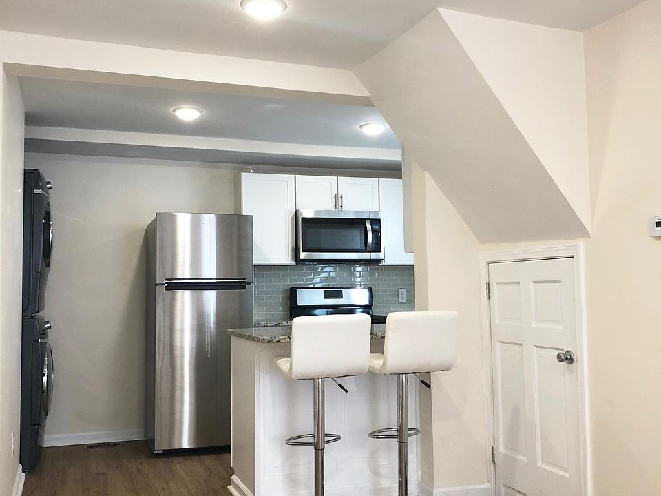 1st image of 210 N McBride St #1